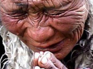 Bà lão ăn cắp và thẩm phán bất ngờ quyết định… phạt tất cả cư dân thành phố