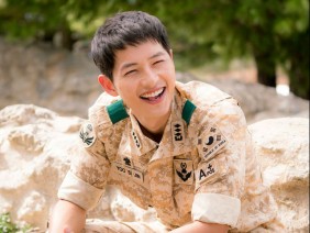 “Đại úy” Song Joong Ki được tìm kiếm nhiều nhất trên Google