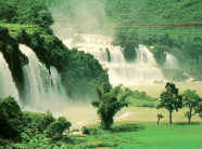 Ngây ngất cảnh đẹp Việt Nam trong clip ca nhạc của ca sĩ trẻ