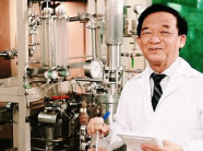 Giáo sư Nguyễn Lân Dũng muốn biến cây hoang dại thành rau sạch đặc sản