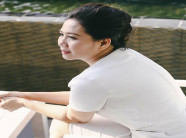 Cư dân mạng thích thú với nữ giám đốc dạy con gái “không lấy chồng già dù nó có là đại đại tỷ phú”