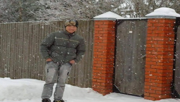 Lời tự sự xé lòng của con gái đã 8 năm không được đón Tết cùng bố