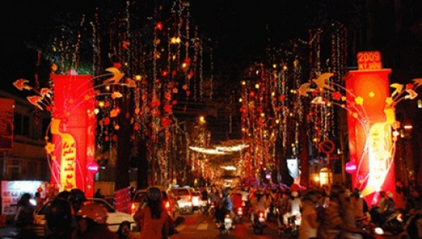 Tuyệt đối không ra khỏi nhà vào giao thừa năm 2017 Đinh Dậu vì là giờ cực xấu