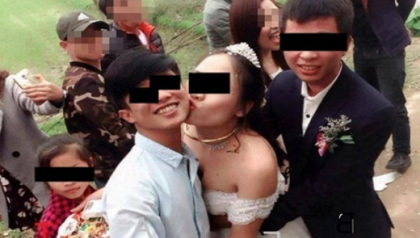 Chú rể cùng bạn bè chỉ biết câm nín trước hành động của cô dâu với chàng trai khác ngay sau tiệc cưới