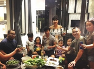 Nghi án vợ Lý Hải lại đang mang bầu em bé thứ 5