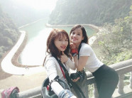 Hai cô gái gây tranh cãi với hành trình phượt Sài Gòn – Hà Nội bằng xe máy trong 40 tiếng