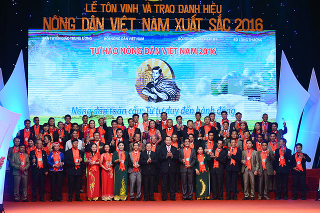 anh: toan canh le ton vinh tu hao nong dan viet nam 2016 hinh anh 8