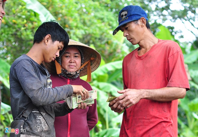 Mùa thu hoạch trên núi đá ở vương quốc chuối - Ảnh 12.