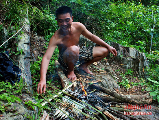 "Đặc sản" ngon và lạ từ khe suối